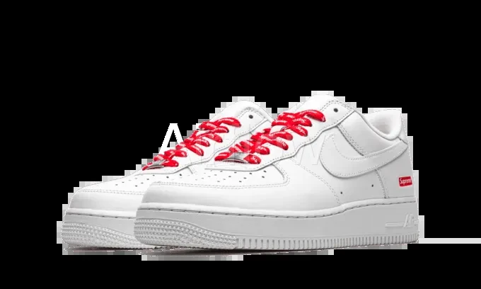 AF1 SUPR*ME White — vista 2