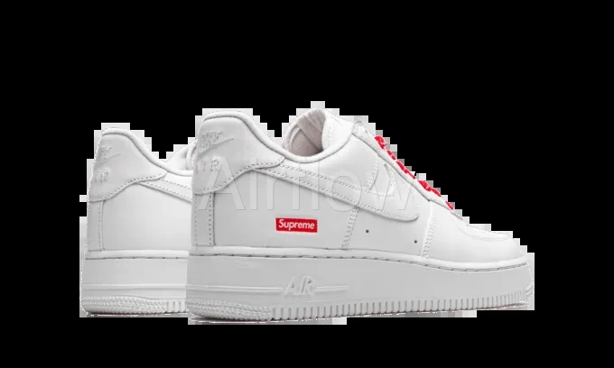 AF1 SUPR*ME White 3