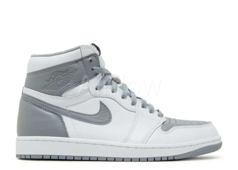 AIR JORDAN 1 HIGH 'STEALTH' — vista 2