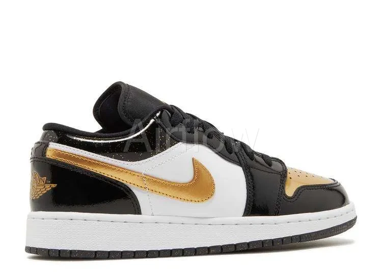 AIR JORDAN 1 LOW 'GOLD TOE' 3