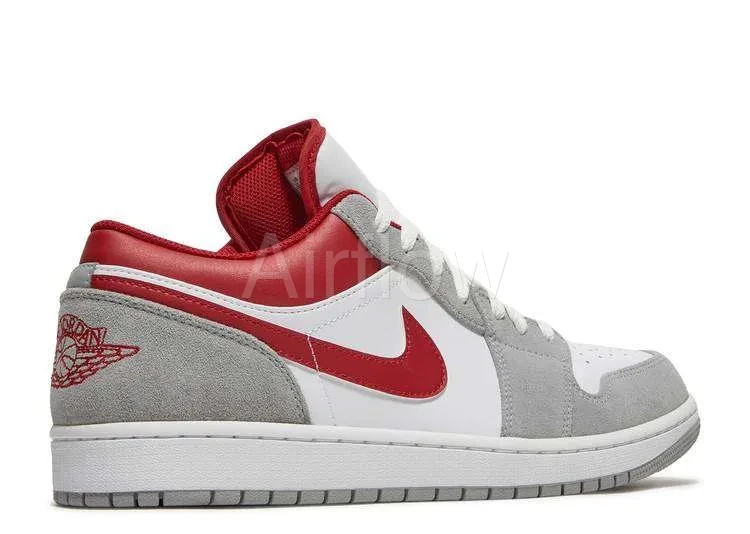 AIR JORDAN 1 LOW 'LIGHT SMOKE GREY GYM RED' 3