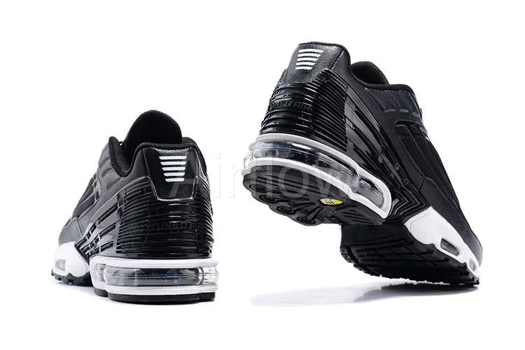 AIR MAX PLUS TN 3 'BLACK BLUE YELLOW' 3