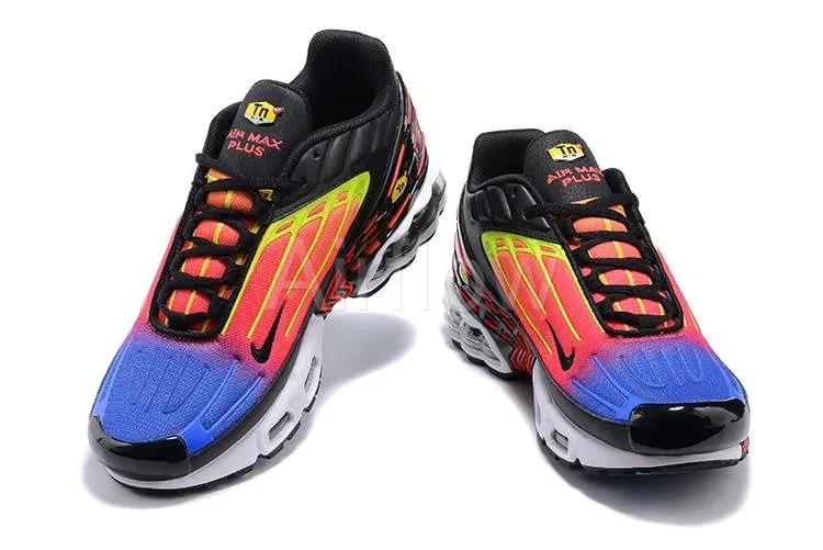 AIR MAX PLUS TN 3 'BLACK NEON' — vista 2