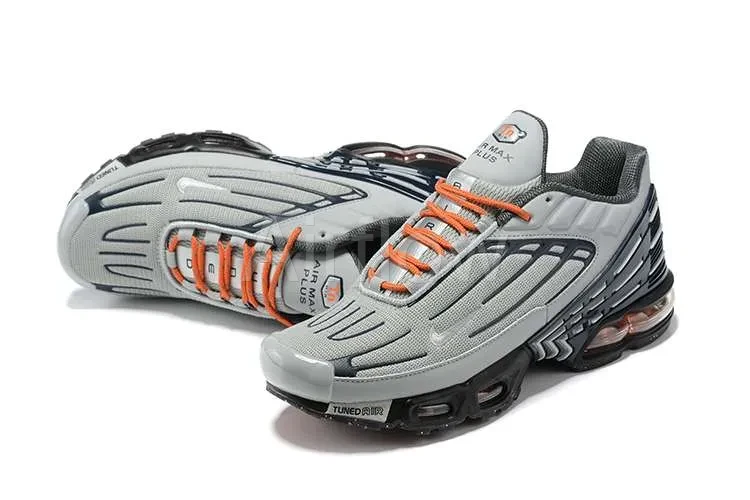 AIR MAX PLUS TN 3 'COOL GREY' 4