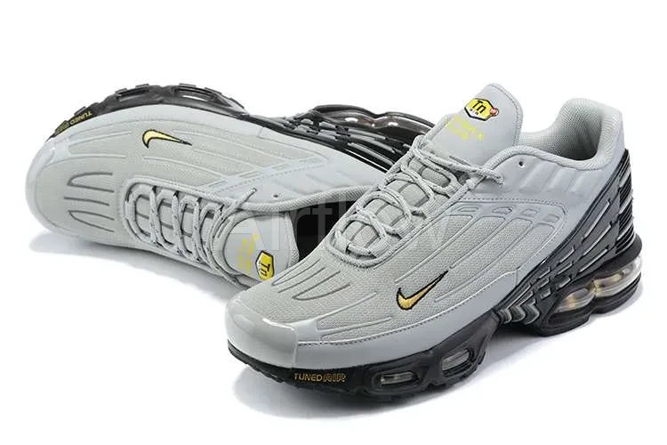 AIR MAX PLUS TN 3 'COOL GREY' 4