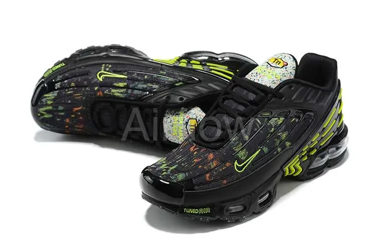 AIR MAX PLUS TN 3 'CRATER' 4