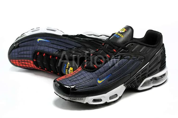 AIR MAX PLUS TN 3 'HALF RED BLACK' 4