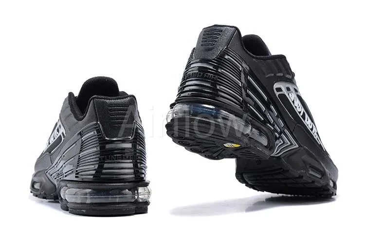 AIR MAX PLUS TN 3 'JUST DO IT METALLIC SILVER' 3