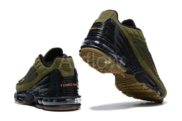 AIR MAX PLUS TN 3 'KHAKI ORANGE PUNCH' 3