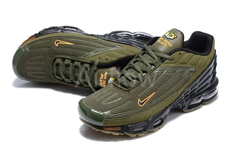AIR MAX PLUS TN 3 'KHAKI ORANGE PUNCH' 4