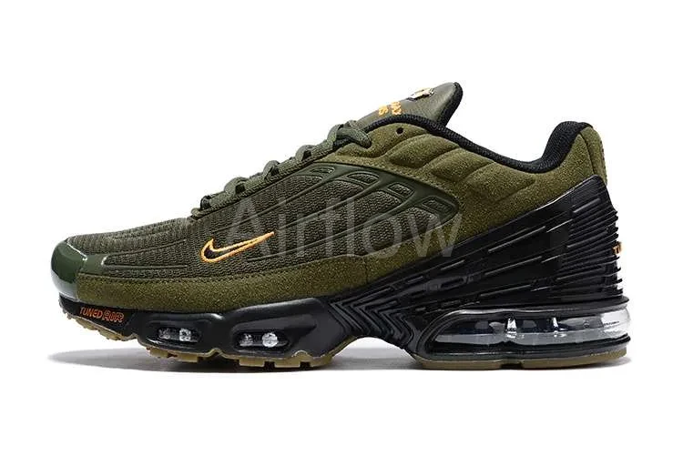 AIR MAX PLUS TN 3 'KHAKI ORANGE PUNCH'