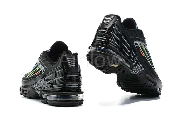 AIR MAX PLUS TN 3 'QUADRUPLE SWOOSH METALLIC BLACK' 3