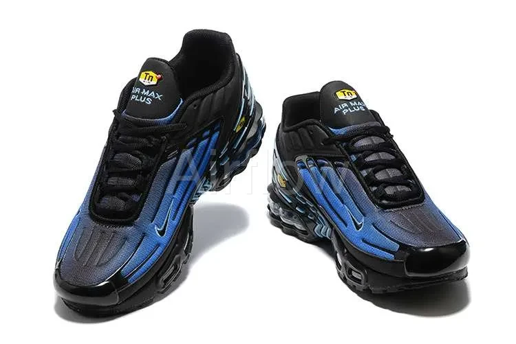 AIR MAX PLUS TN 3 'RACER BLUE GRADIENT' — vista 2