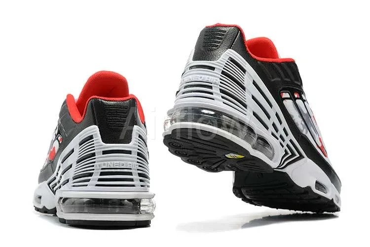 AIR MAX PLUS TN 3 'WHITE MILITARY RED' 3