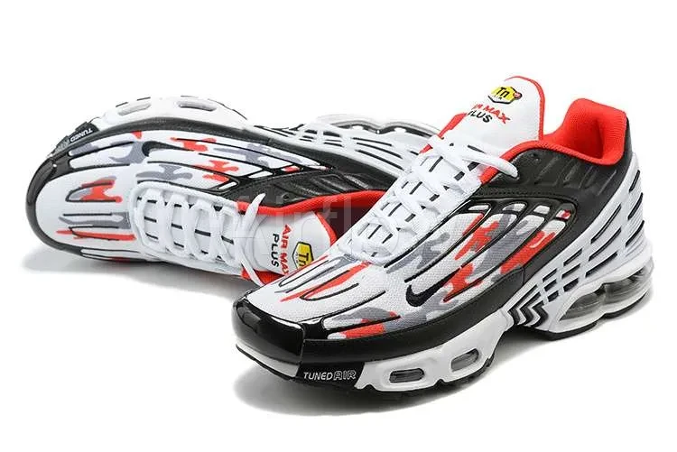 AIR MAX PLUS TN 3 'WHITE MILITARY RED' 4