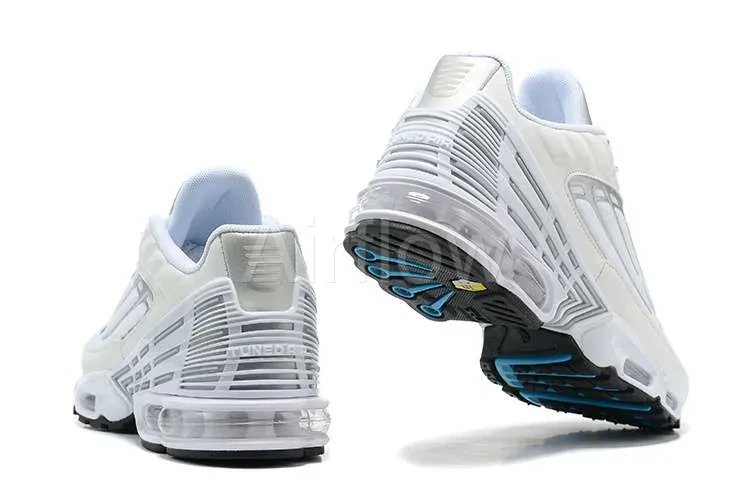 AIR MAX PLUS TN 3 'WHITE SKY BLUE' 3