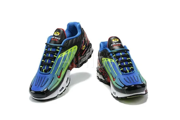AIR MAX PLUS TN 3 'WRITING VOLT' — vista 2