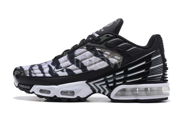 AIR MAX PLUS TN 3 'ZEBRA'