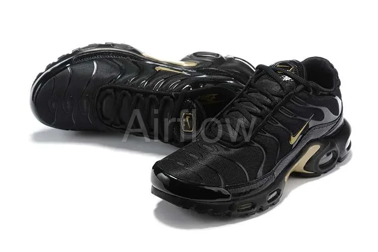 AIR MAX PLUS TN 'BLACK GOLD' 3