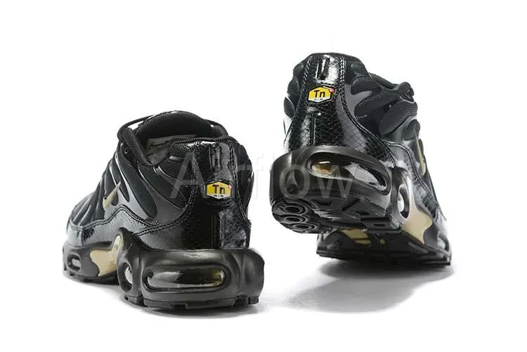 AIR MAX PLUS TN 'BLACK GOLD' 4