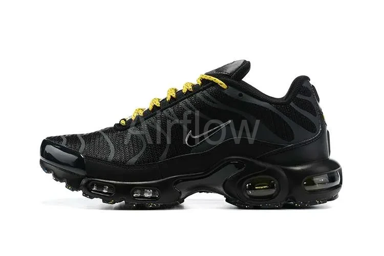 AIR MAX PLUS TN 'BLACK OPTI YELLOW'