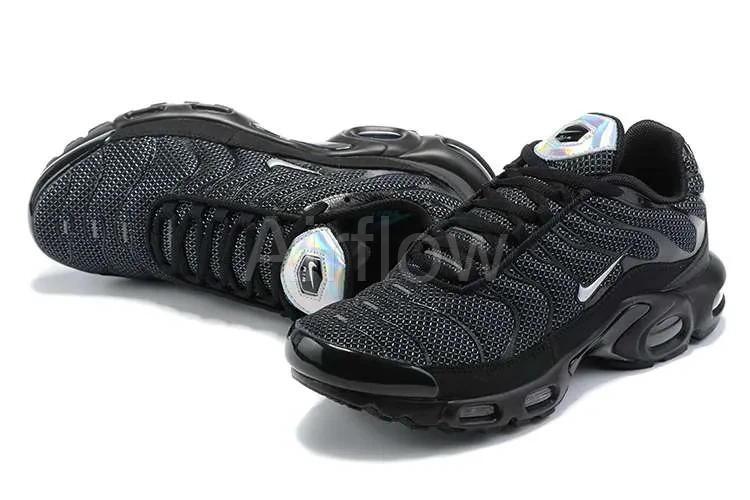 AIR MAX PLUS TN 'BLACK SUEDE SILVER' 3