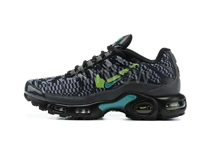 AIR MAX PLUS TN 'CHAMPIONS LEAGUE'