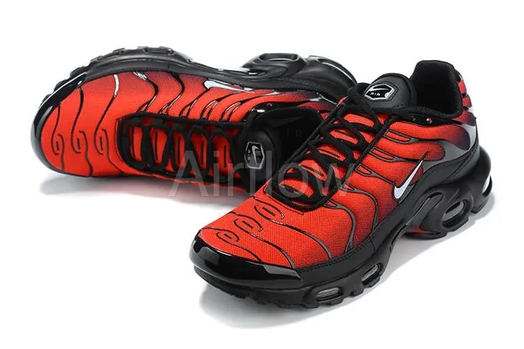 AIR MAX PLUS TN 'DEADPOOL' — vista 2