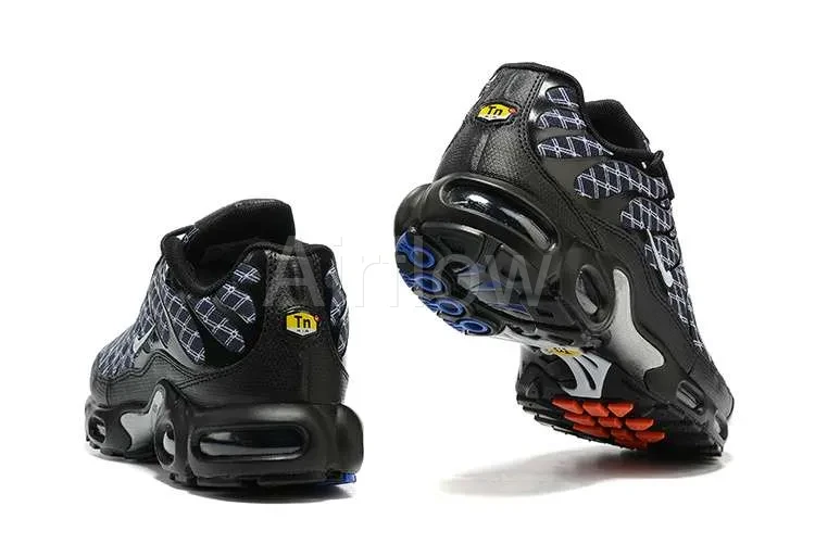 AIR MAX PLUS TN 'FRANCE' 3