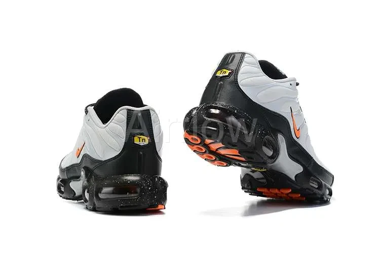 AIR MAX PLUS TN 'GREY FLAME ORANGE' — vista 2