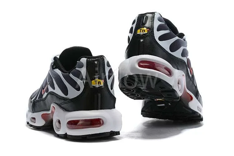 AIR MAX PLUS TN 'GREY RED WHITE' 3