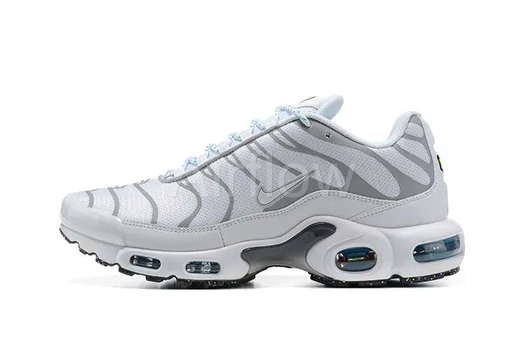 AIR MAX PLUS TN 'GRIND SMOKE'