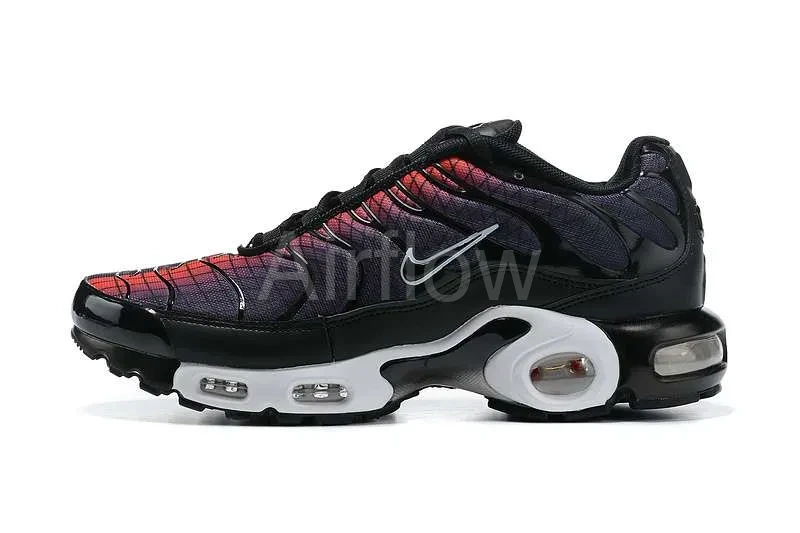 AIR MAX PLUS TN 'HALF RED BLACK'