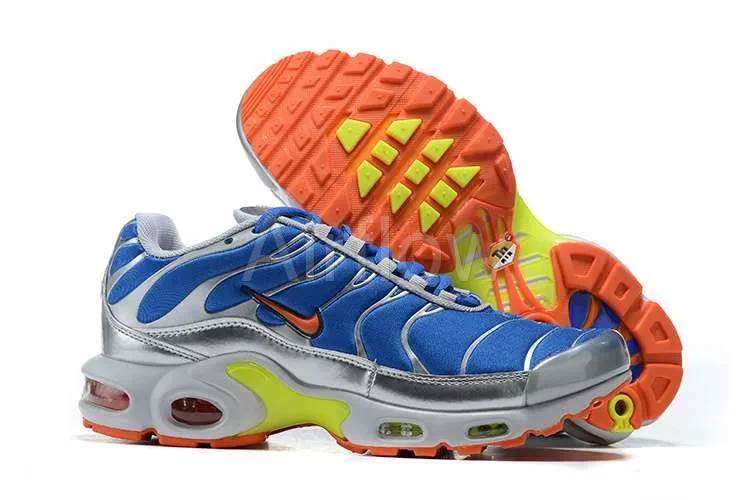 AIR MAX PLUS TN 'HYPER ROYALBLUSH' — vista 2