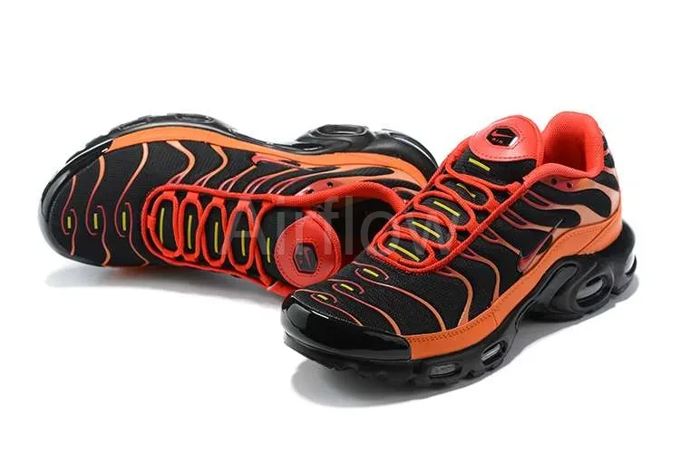 AIR MAX PLUS TN 'LAVA' 3