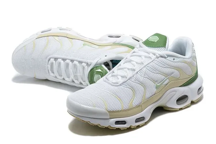 AIR MAX PLUS TN 'LIGHT BONE HONYDEW ALLIGATOR' 3