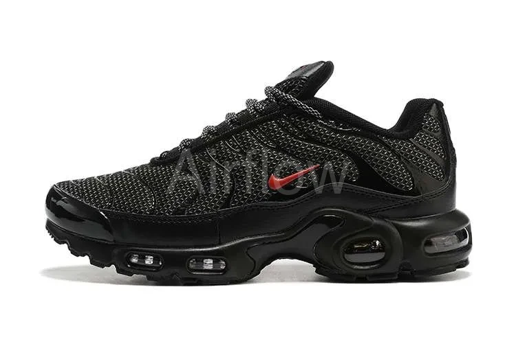 AIR MAX PLUS TN 'METAL MESH RED'