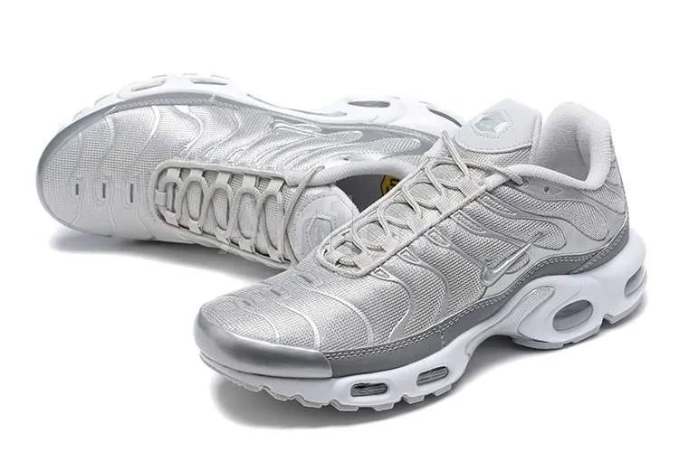AIR MAX PLUS TN 'METALLIC SILVER WHITE' — vista 2