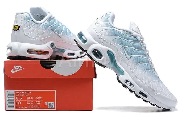 AIR MAX PLUS TN 'MICA GREEN' 4