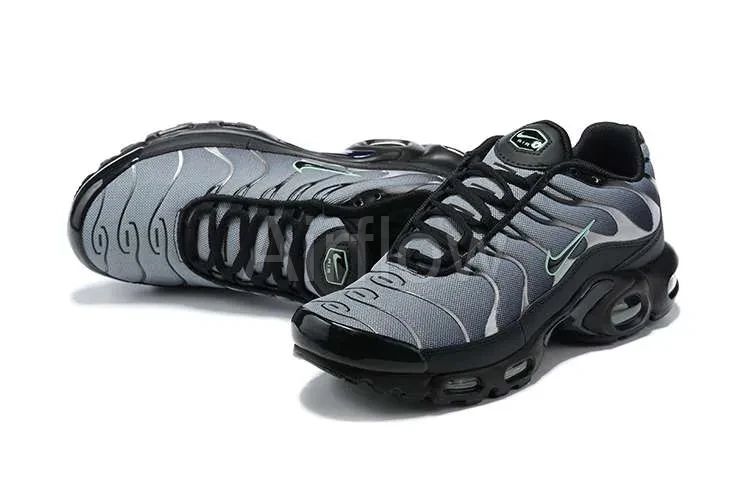 AIR MAX PLUS TN 'OCEANIA' — vista 2
