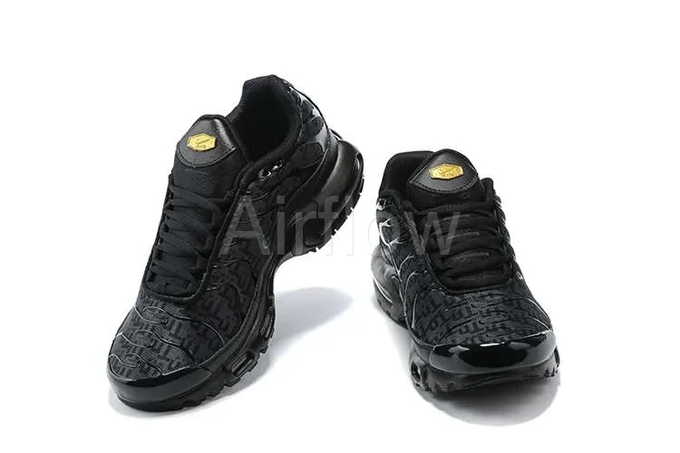 AIR MAX PLUS TN 'PATTERN' 4