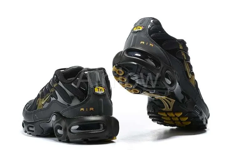 AIR MAX PLUS TN 'SHADOW GOLD' 4