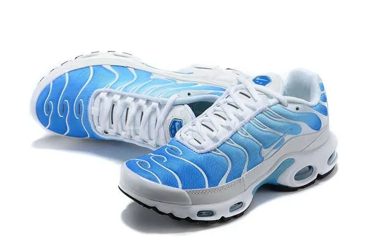 AIR MAX PLUS TN 'SKY BLUE' 3
