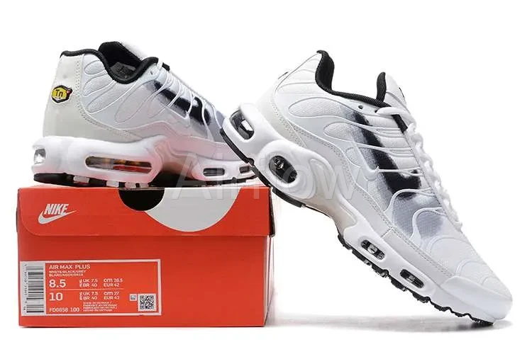 AIR MAX PLUS TN 'SPRAY PAINT SWOOSH' 4