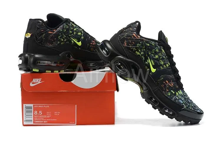 AIR MAX PLUS TN 'SUSTAINABLE BLACK VOLT' 3