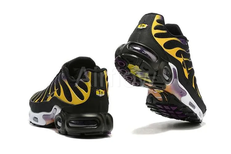 AIR MAX PLUS TN 'UNIVERSITY GOLD VIOTECH PURPLE' 3