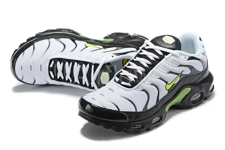 AIR MAX PLUS TN 'WHITE VOLT' 3
