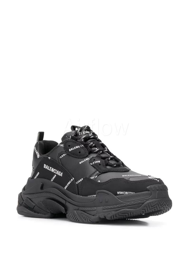 BALENCIAGA TRIPLE S — vista 2