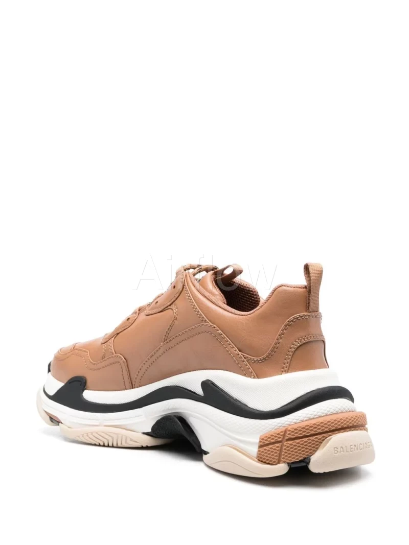BALENCIAGA TRIPLE S 3