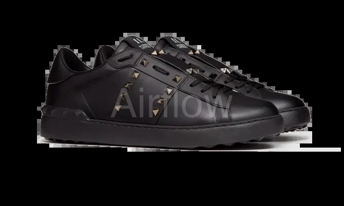 Black Ruthenium-finish Stud 4